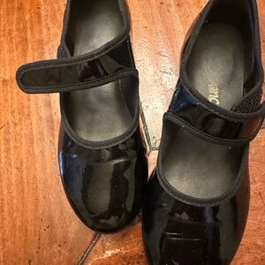 Danskin Black Dress Shoes with Velcro Strap